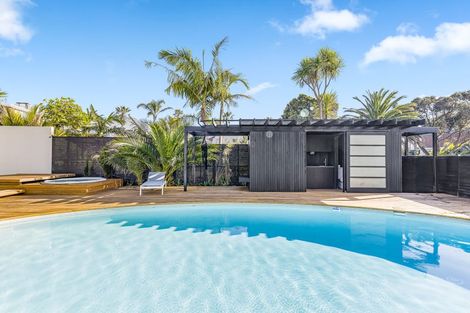 Photo of property in 303 Beach Road, Campbells Bay, Auckland, 0630