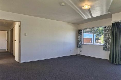 Photo of property in 12 Karaka Street, Merrilands, New Plymouth, 4312