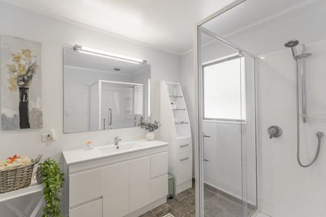 Photo of property in 23 Kanawa Street, Waikanae, 5036