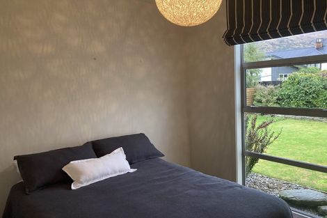 Photo of property in 17 Daniels Terrace, Wanaka, 9305