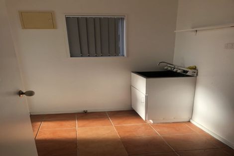 Photo of property in 8 Dennis Road, Papatoetoe, Auckland, 2025