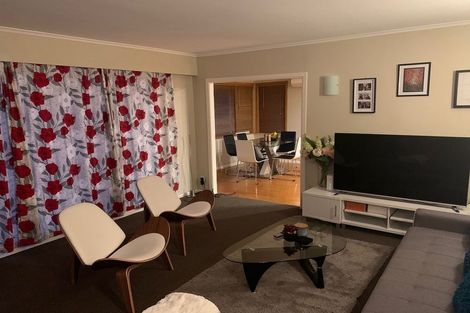 Photo of property in 165 Newlands Road, Newlands, Wellington, 6037