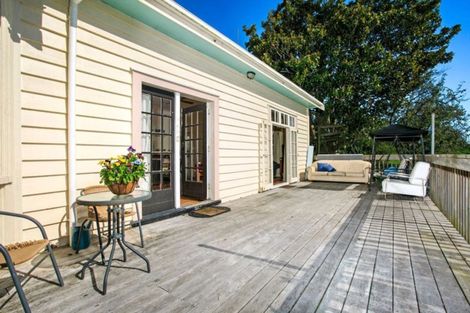 Photo of property in 183 Rautawhiri Road, Helensville, 0875