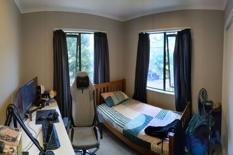 Photo of property in 20a Malmo Place, Massey, Auckland, 0614