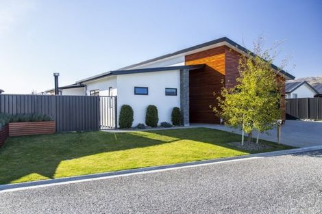 Photo of property in 6 Eldorado Place, Cromwell, 9310