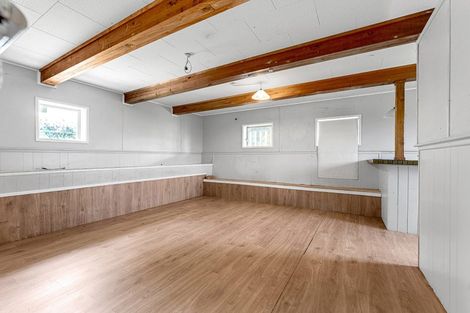 Photo of property in 1 Realm Place, Massey, Auckland, 0614