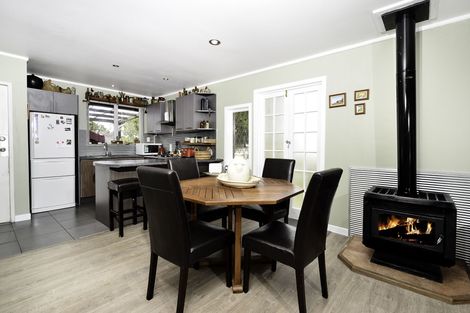 Photo of property in 49a Helena Street, Massey, Auckland, 0614