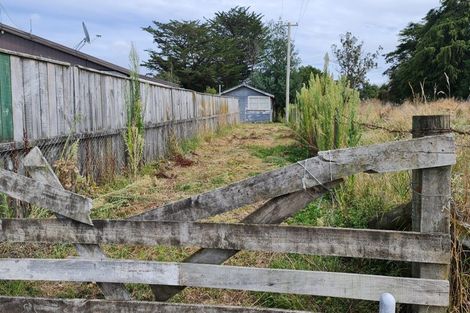 Photo of property in 15 Waitere Street, Marton, 4710