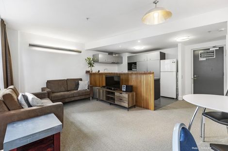 Photo of property in St Pauls Apartments, 76/43u Mulgrave Street, Thorndon, Wellington, 6011