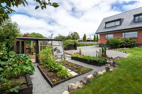 Photo of property in 59 Taylors Mistake Road, Scarborough, Christchurch, 8081