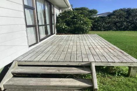 Photo of property in 2 Prion Place, One Tree Point, 0118