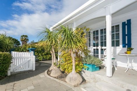 Photo of property in 87 Meeanee Road, Taradale, Napier, 4112