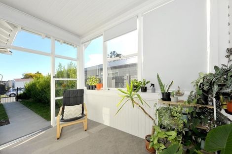 Photo of property in 74 Grafton Street, Waltham, Christchurch, 8011