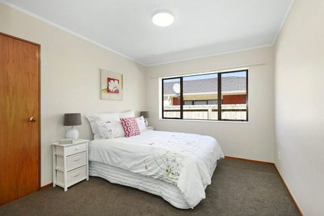 Photo of property in 81a Oxford Street, Tawa, Wellington, 5028