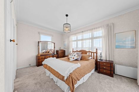 Photo of property in 1/1 Wilton Street, Westown, New Plymouth, 4310
