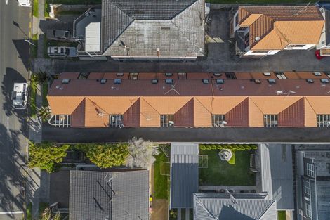 Photo of property in 3/48 Maunganui Road, Mount Maunganui, 3116