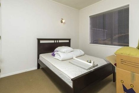 Photo of property in 29 Sycamore Drive, Sunnynook, Auckland, 0620
