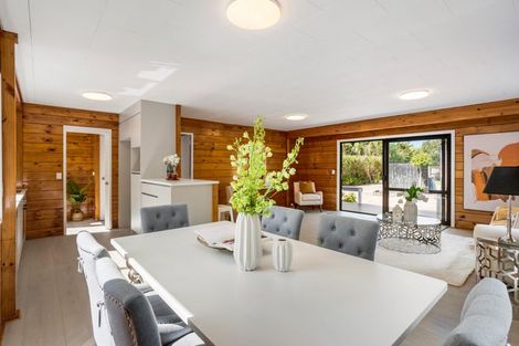 Photo of property in 33a Glenvar Road, Torbay, Auckland, 0630