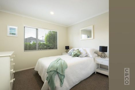 Photo of property in 9 Pohutukawa Parade, Riverhead, 0820