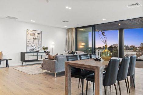 Photo of property in 402/359 Cameron Road, Tauranga, 3110
