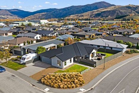 Photo of property in 14 Stowell Drive, Cromwell, 9310