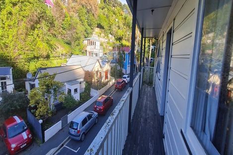 Photo of property in 36 Holloway Road, Aro Valley, Wellington, 6021