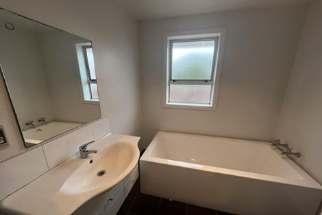 Photo of property in 82 Carisbrooke Street, Aranui, Christchurch, 8061