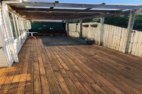 Photo of property in 24b Palmgreen Court, Stanmore Bay, Whangaparaoa, 0932