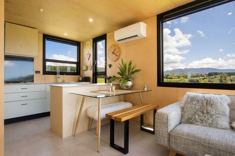 Photo of property in 115 Matahui Road, Aongatete, 3181