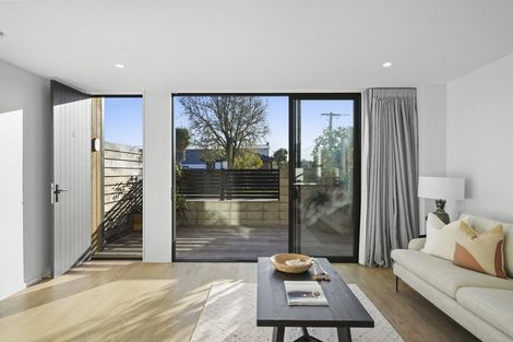 Photo of property in 18a Collins Street, Addington, Christchurch, 8024