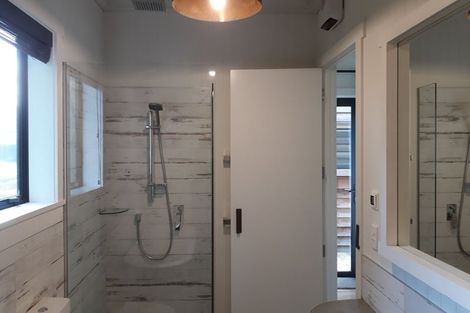 Photo of property in 14 Arran Lane, Jacks Point, Queenstown, 9371