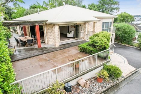 Photo of property in 20 Alison Street, Hamilton Lake, Hamilton, 3204