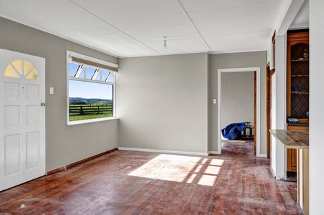 Photo of property in 505 Meremere Road, Ohangai, Hawera, 4672