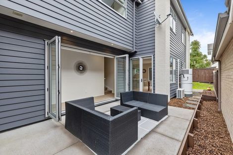 Photo of property in 55 Station Street, Hobsonville, Auckland, 0616