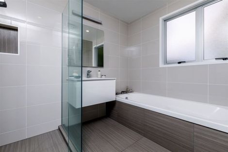 Photo of property in 34 Freya Place, Torbay, Auckland, 0630