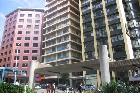 Photo of property in Terrace Tower Apartments, 4a/126 The Terrace, Wellington Central, Wellington, 6011