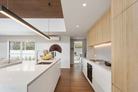 Photo of property in 1/2a Church Lane, Merivale, Christchurch, 8014