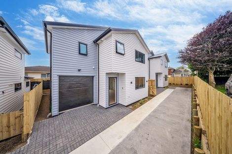 Photo of property in 7b Waimai Avenue, Weymouth, Auckland, 2103