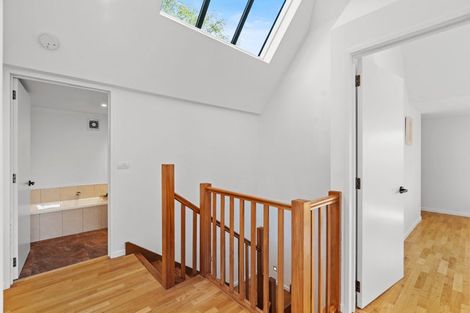 Photo of property in 143 Straven Road, Fendalton, Christchurch, 8014