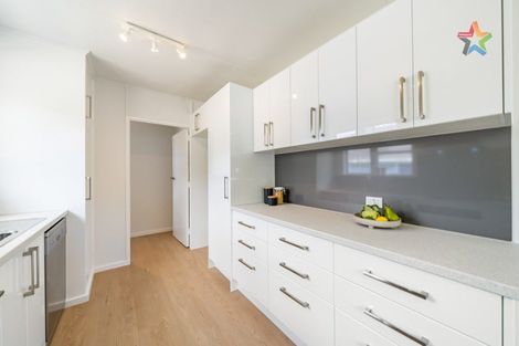 Photo of property in 13 Kowhai Street, Naenae, Lower Hutt, 5011