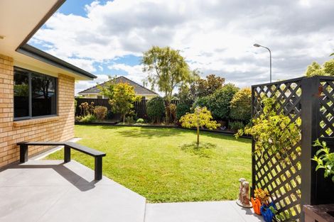 Photo of property in 49 Peter Hall Drive, Kelvin Grove, Palmerston North, 4414