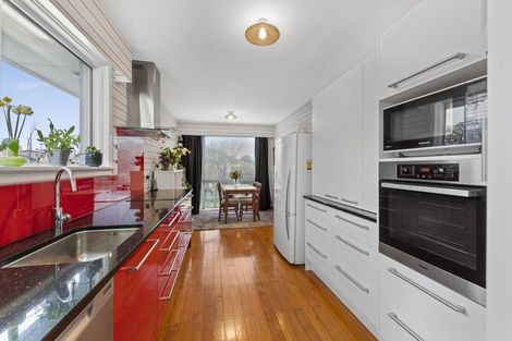 Photo of property in 17 Oriana Crescent, Hornby, Christchurch, 8042