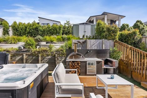 Photo of property in 27 Thistle Close, Beachlands, Auckland, 2018