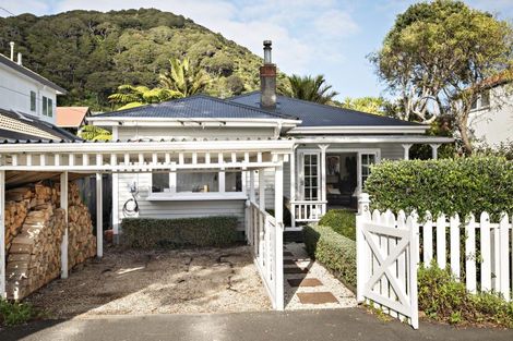 Photo of property in 3 Ngaio Street, Eastbourne, Lower Hutt, 5013