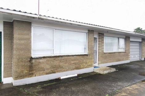 Photo of property in 1/4 Pomaria Road, Henderson, Auckland, 0610