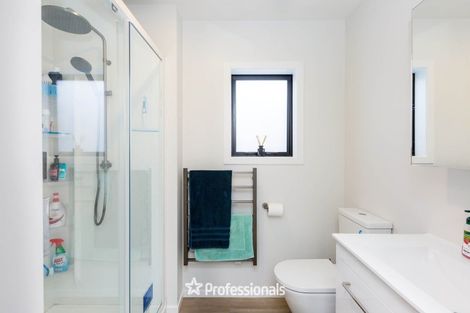 Photo of property in 12d Cairo Street, Upper Hutt Central, Upper Hutt, 5018