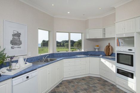 Photo of property in 858 Wainui Road, Wainui, Gisborne, 4010