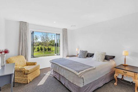 Photo of property in 1037 State Highway 1, Te Horo, Otaki, 5581