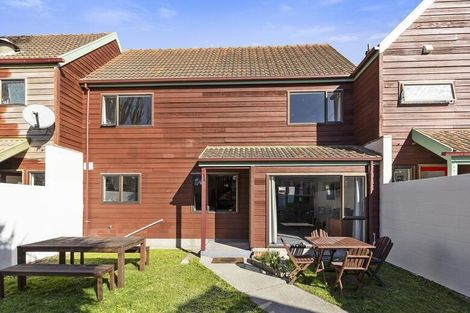 Photo of property in 17-u2 Randwick Crescent, Moera, Lower Hutt, 5010