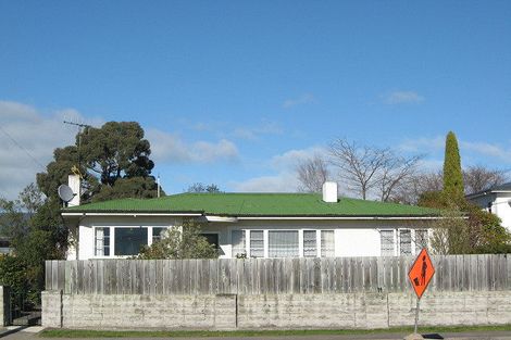 Photo of property in 2 Mount Herbert Road, Waipukurau, 4200